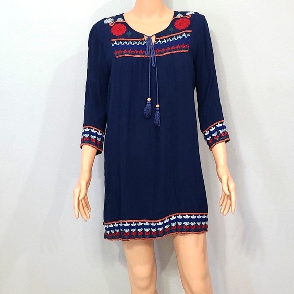 Romeo Juliet Couture Sz M Dress Blue Floral Embroidered Shift Boho Tribal Breezy - Picture 1 of 12